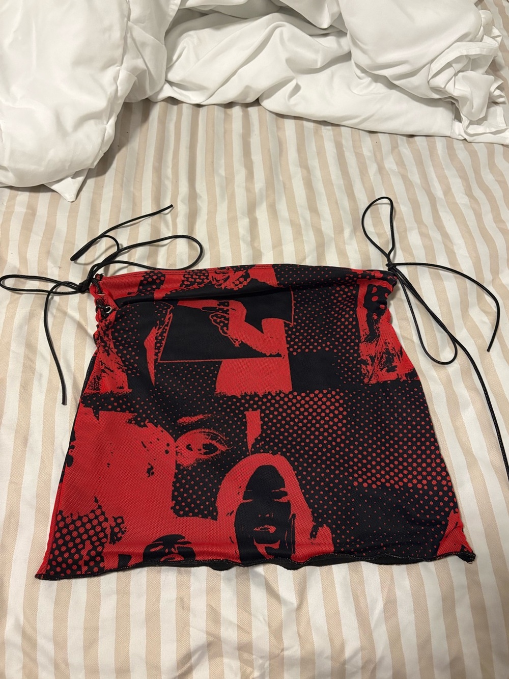Edikted Graphic Mini Skirt
